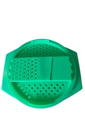 Vintage Tupperware Cheese Grater Lettuce Strainer Bowl Jadeite Green 4 Piece Set