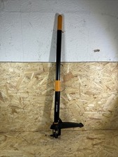 Fiskars W52 Stand Up Weed Puller Long Handle Lawn & Garden Weeding Tool Easy Use