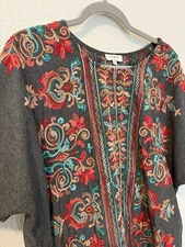 Umgee Tunic Blouse Shirt Top L Short Sleeve Grey Embroidered Teal Red Floral