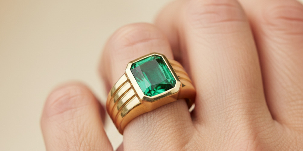 Anillo de boda para hombre de esmeralda de 2 quilates creado en laboratorio...