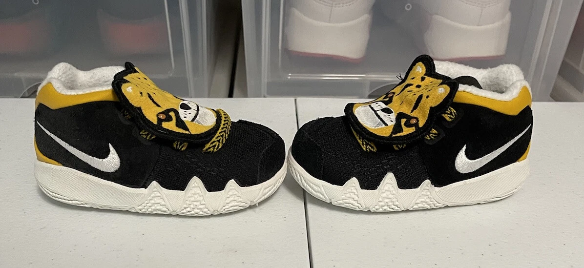 Kyrie 4 discount toddler shoes
