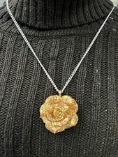 Gold Rose Flower Necklace