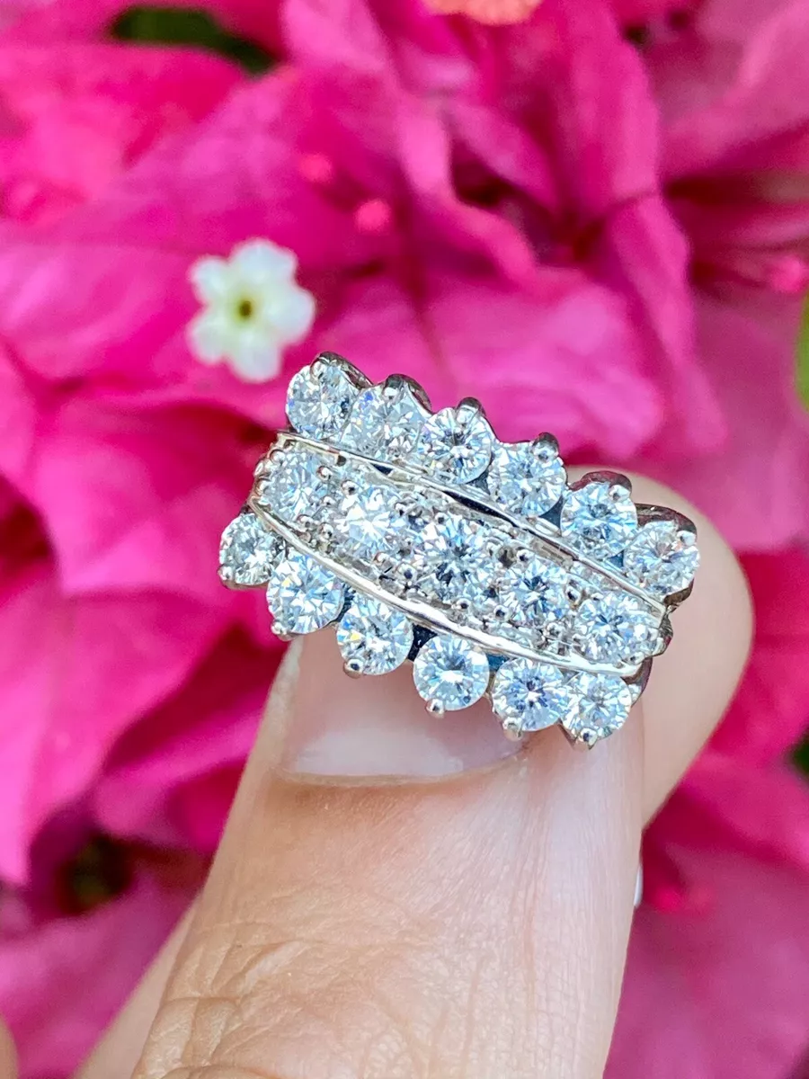 Louis Vuitton Flower Diamond White Gold Cocktail Ring