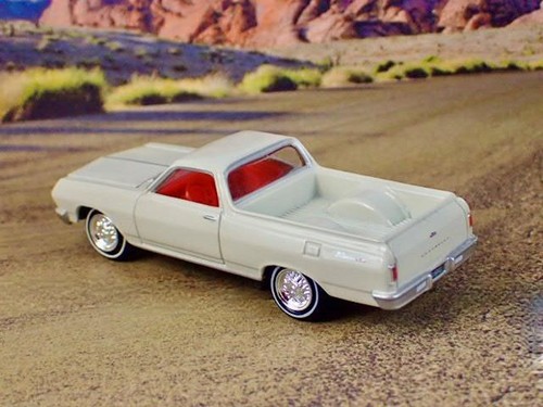 2nd Gen 1964-1967 Chevrolet Chevelle El Camino V-8 Sport Truck Maßstab 1:64 LE M