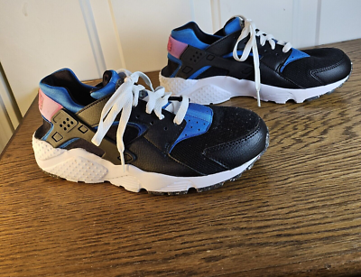 ナイキ キッズ スニーカー Nike Huarache Run GS - Black/Mint Foam/Light Photo Blue NIKE HUARACHE RUN GS E YOUTH SIZE 7 BLACK MINT FOAM PHOTO BLUE VG