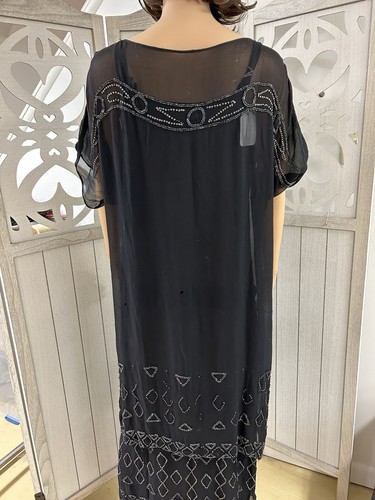 Antiguo Vestido Aleta Negro Seda Gasa Corte Acero Cuentas Vidrio Años 20 Original - Imagen 9 de 16