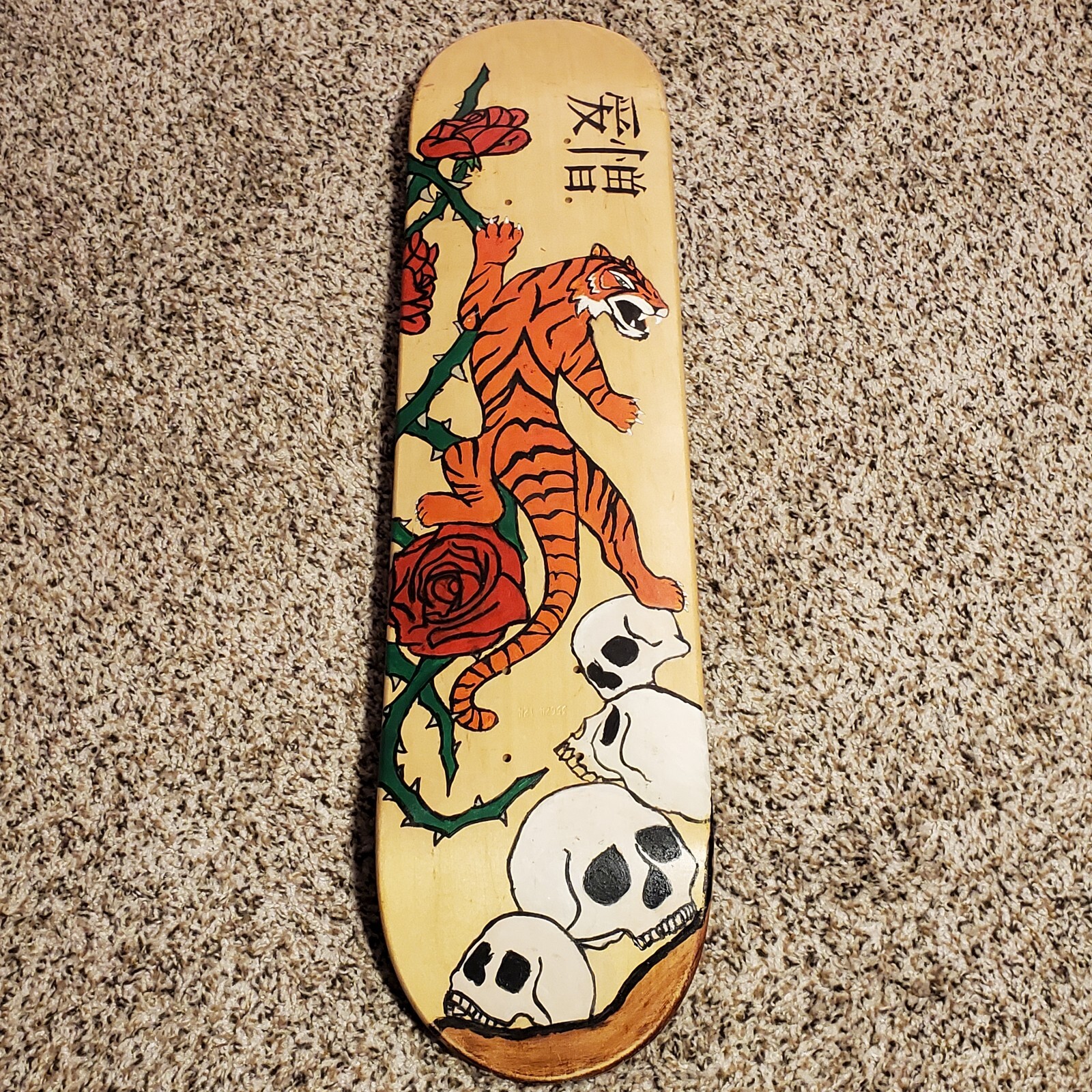 Skateboard Deck Hand Painted Tiger Skulls Rose Vine Kanji 31 inch Pre-Owned-image