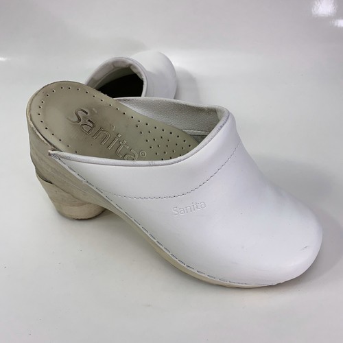 sanita rubber clogs