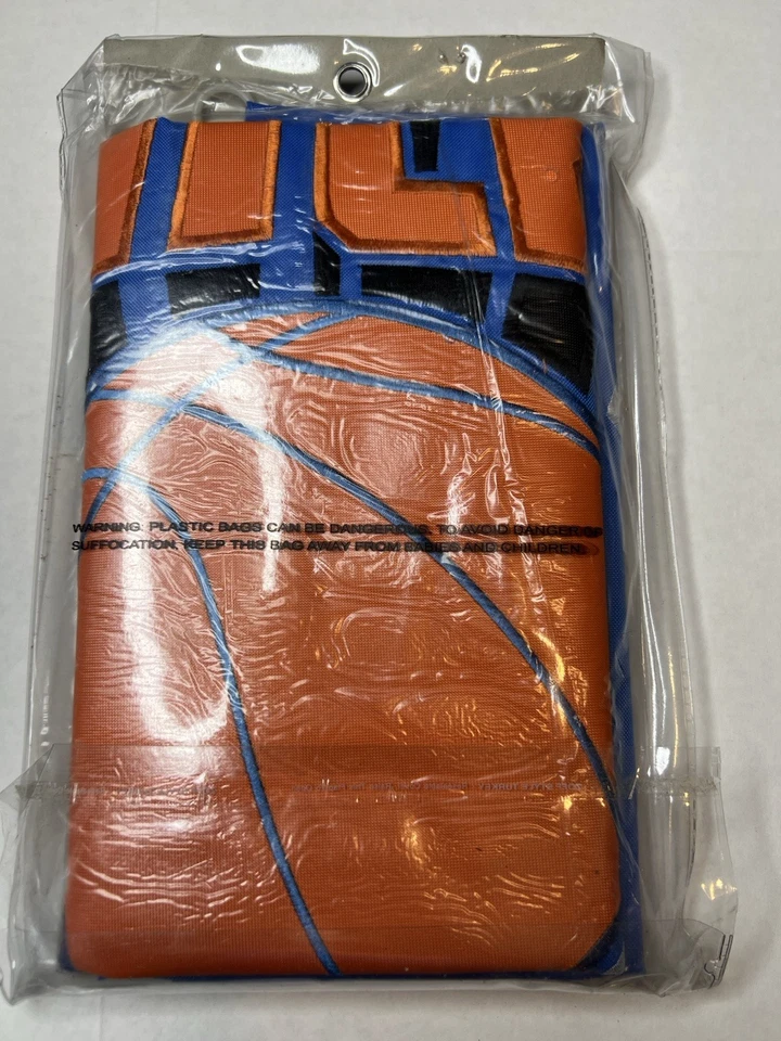 Новый нераспакованный аппликационный и вышитый негабаритный 2-сторонний флаг New York Knicks NBA 44 дюйма x 28 дюймов - Изображение 2 из 4