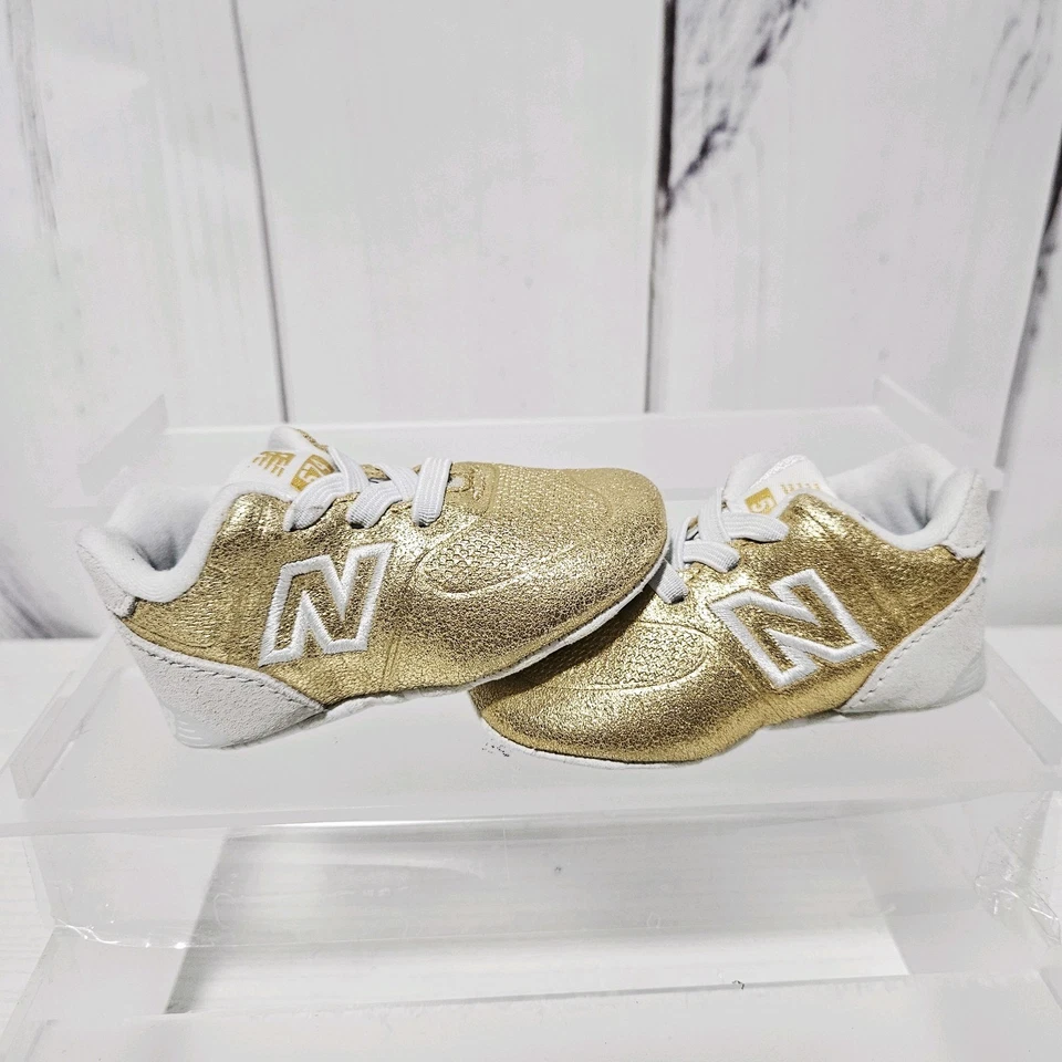 New Balance 574 infant size 3 shoes GOLD - Image 3 of 4