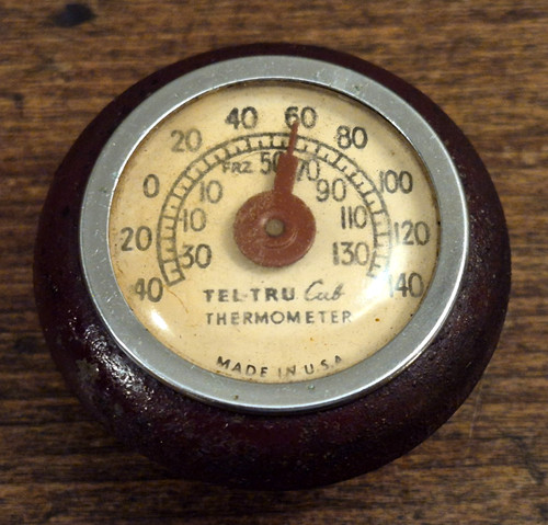 1940's Vintage TEL-TRU CUB Car Dash Thermometer Bakelite Body Suction Cup