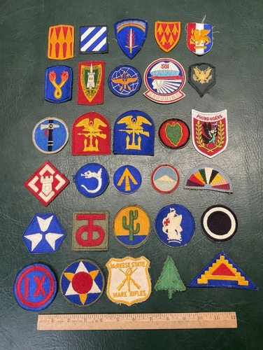 Lot of 30 WW2 & Post War & Vietnam Era U.S. Army Military Patches