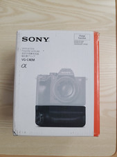 Sony VG-C4EM Vertical Battery Grip Never Used