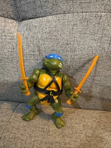Leonardo Teenage Mutant Ninja Turtles 1988 Playmates Vintage Figure