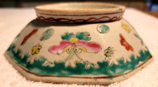 Antique Chinese Famille Rose Butterfly Octagonal Bowl Scalloped Rim 1891-1921 4