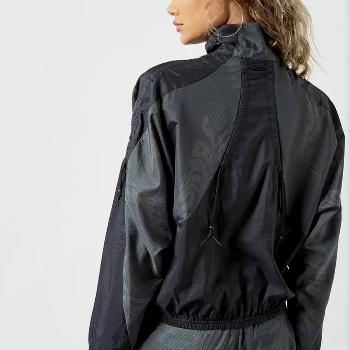 Adidas WIP Woven Women's Athletic Jacket Black Lightweight Adidas WIP Woven Women's Athletic Jacket Black Lightweight