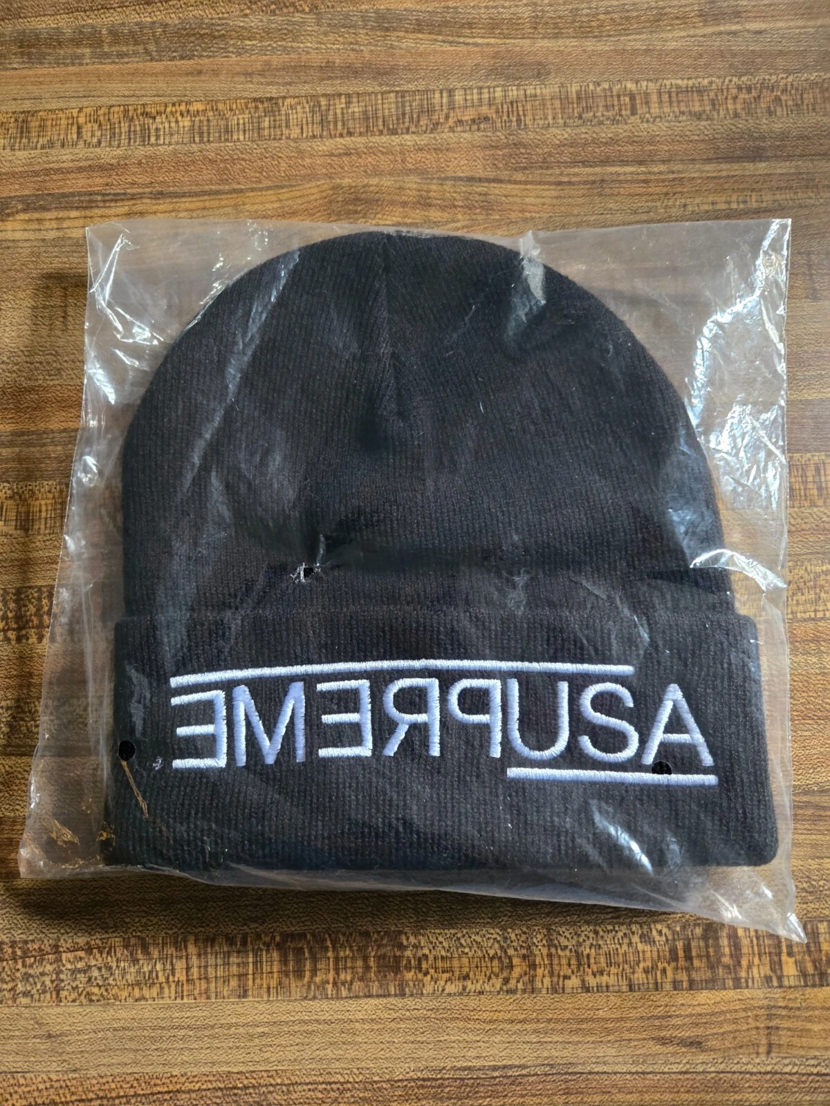 Bonnet noir Supreme USA 2021