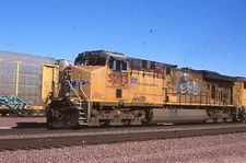 Original Train Slide  Union Pacific #5273 12/2014 Lenwood CA