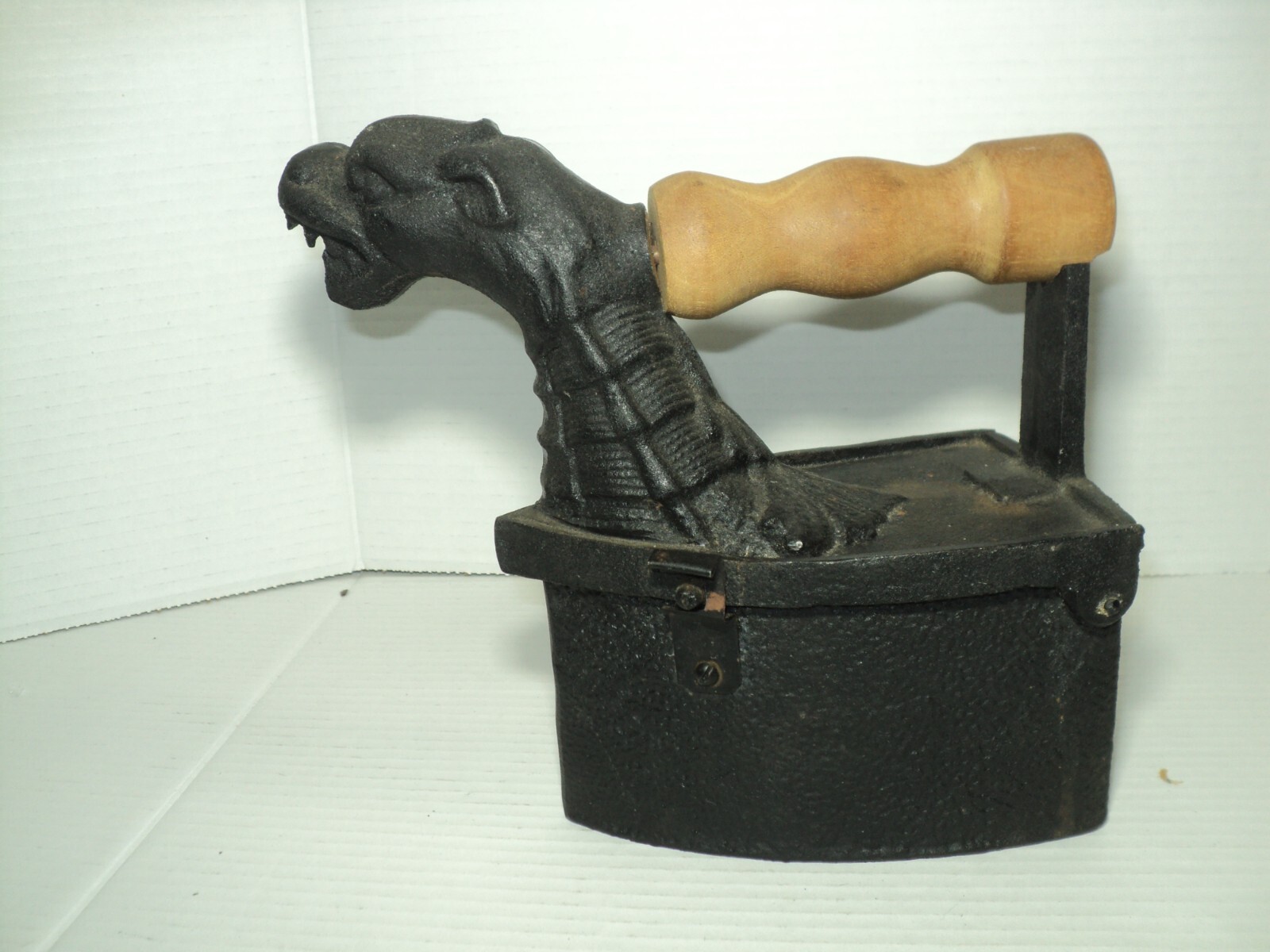 Picture 3 of 6