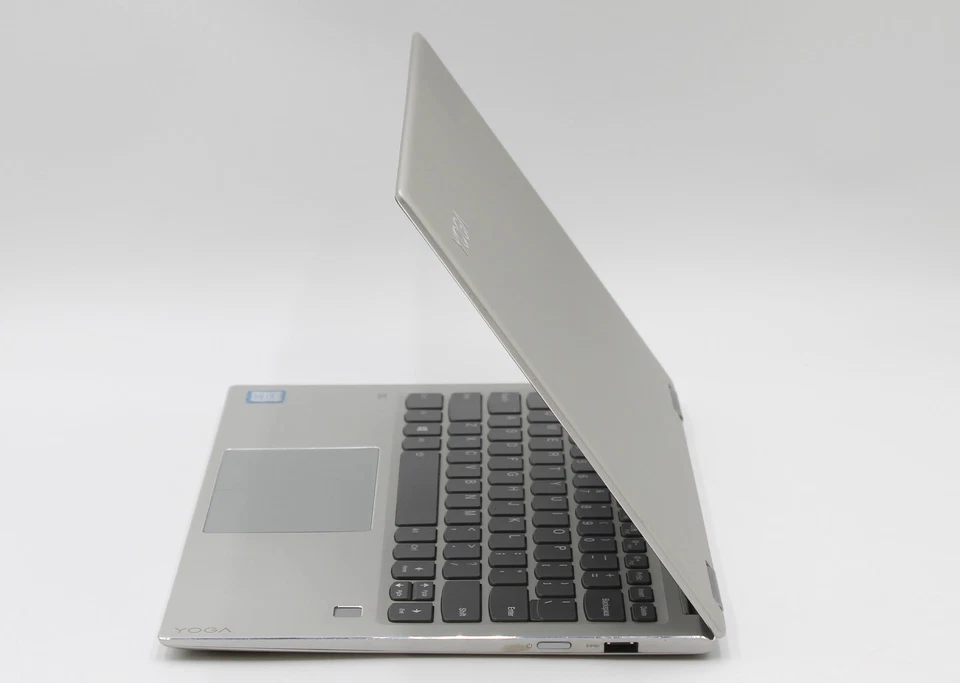 Lenovo Yoga 720-13IKB i7-8550U 1.80GHz 16GB 500GB SSD (Win. 11 Home) Foto 4 de 4