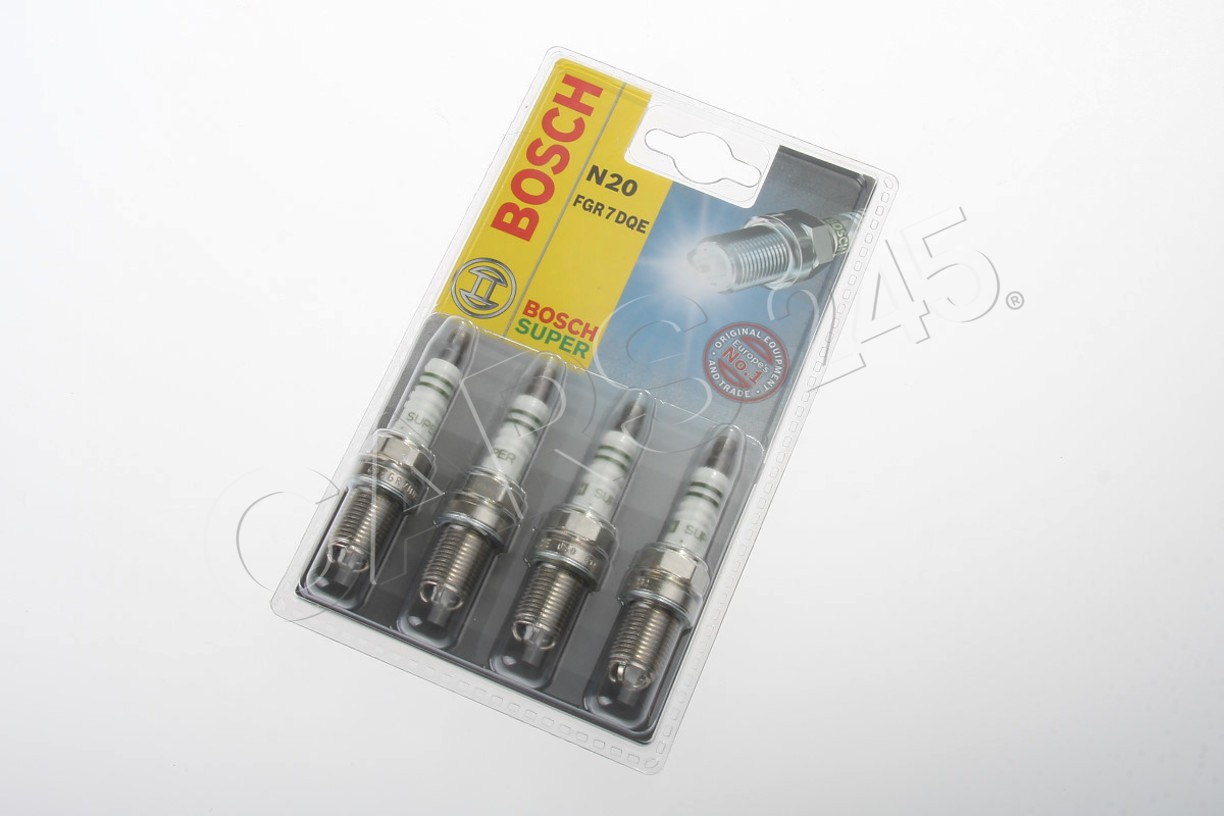 BOSCH Spark Plug SET x4 pcs 0242235955