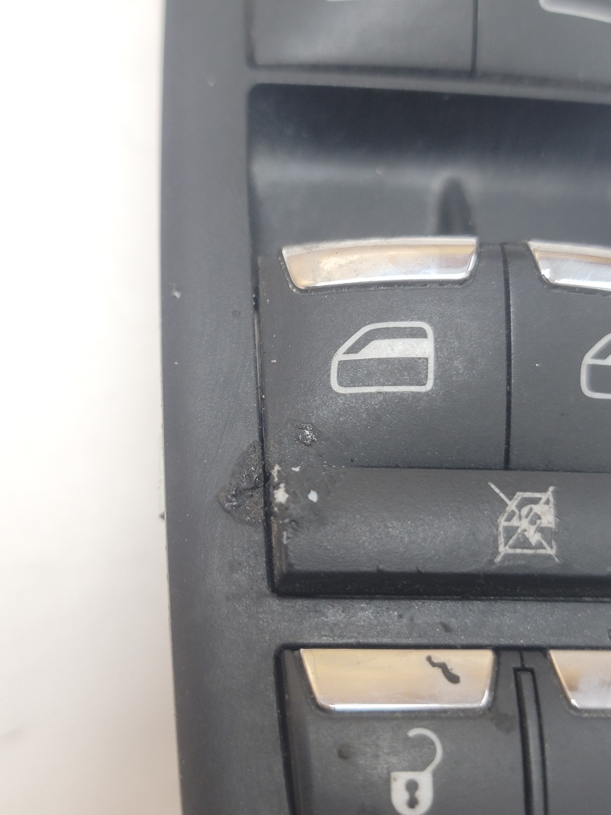 2014 - 2023 MASERATI GHIBLI DRIVER LEFT FRONT MASTER WINDOW CONTROL SWITCH OEM