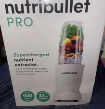 Nutribullet Pro 900 Watts 32-Oz Nutrient Extractor Blender
