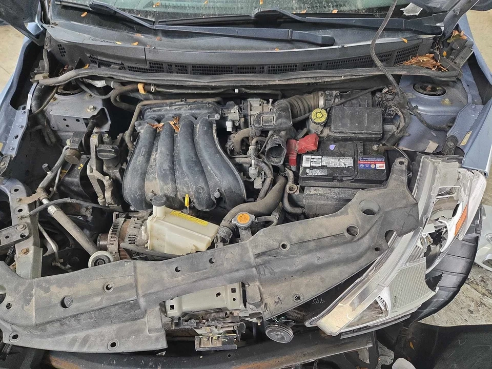 Used Front Right Door Window Regulator Front fits: 2012 Nissan Versa Htbk electr - Image 3 of 4