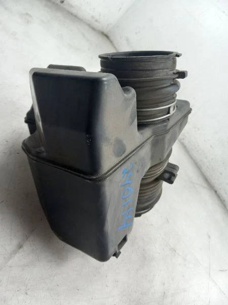 2007 LEXUS RX350 3.5L AIR CLEANER RESONATOR TUBE  - Image 4 of 4