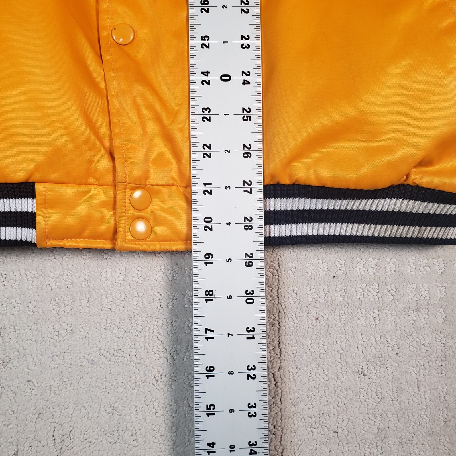 Vintage San Diego Chargers Jacket Mens Large Reebok Satin Letterman NFL Football thumbnail 8