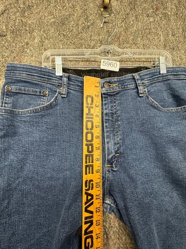 Wrangler Mens Jeans Blue Denim Size 36x29 - Picture 6 of 8