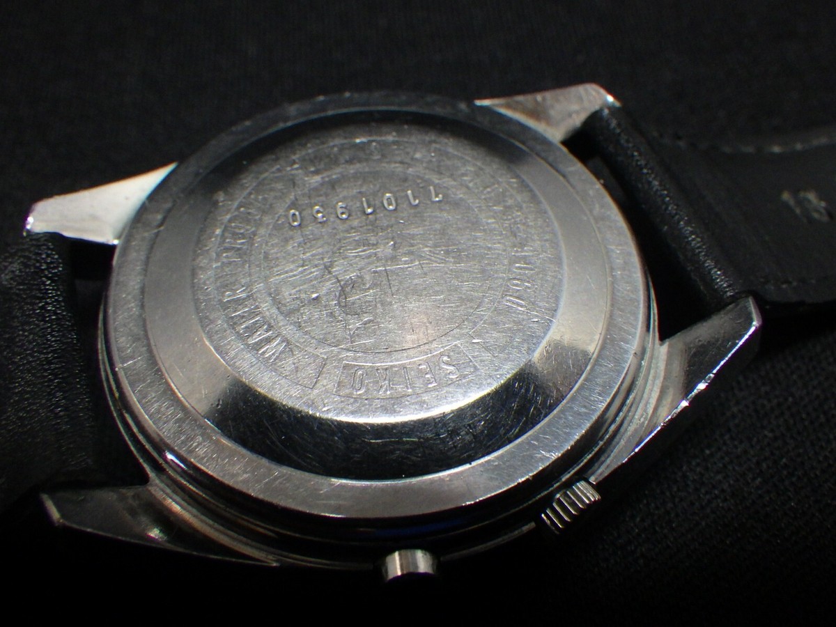 Vintage Seiko 5 Sportsmatic Deluxe Writwatch 7619-9060 Diashock