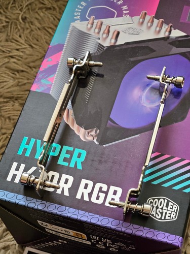 Brackets only - CoolerMaster Hyper H410R RGB AM5/AM4 & LGA1851/1700/1200/115X - Afbeelding 3 van 4