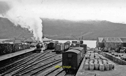 Photo 6x4 Kyle of Lochalsh station, 1939 View SE to the buffers and acros c1939