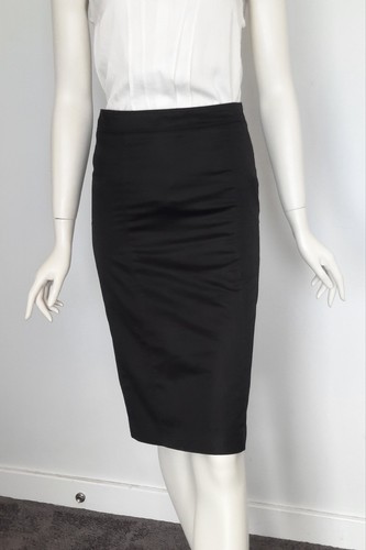 Burberry London Size 6 Black Pencil Skirt Double Kick Slit - Picture 2 of 14