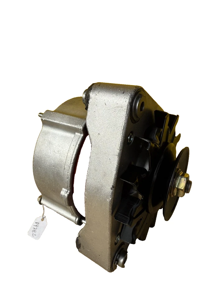 1982-1983-1984-BMW 633CSi -733i-Alternadores-L6 3.2L-BOSCH Foto 3 de 4