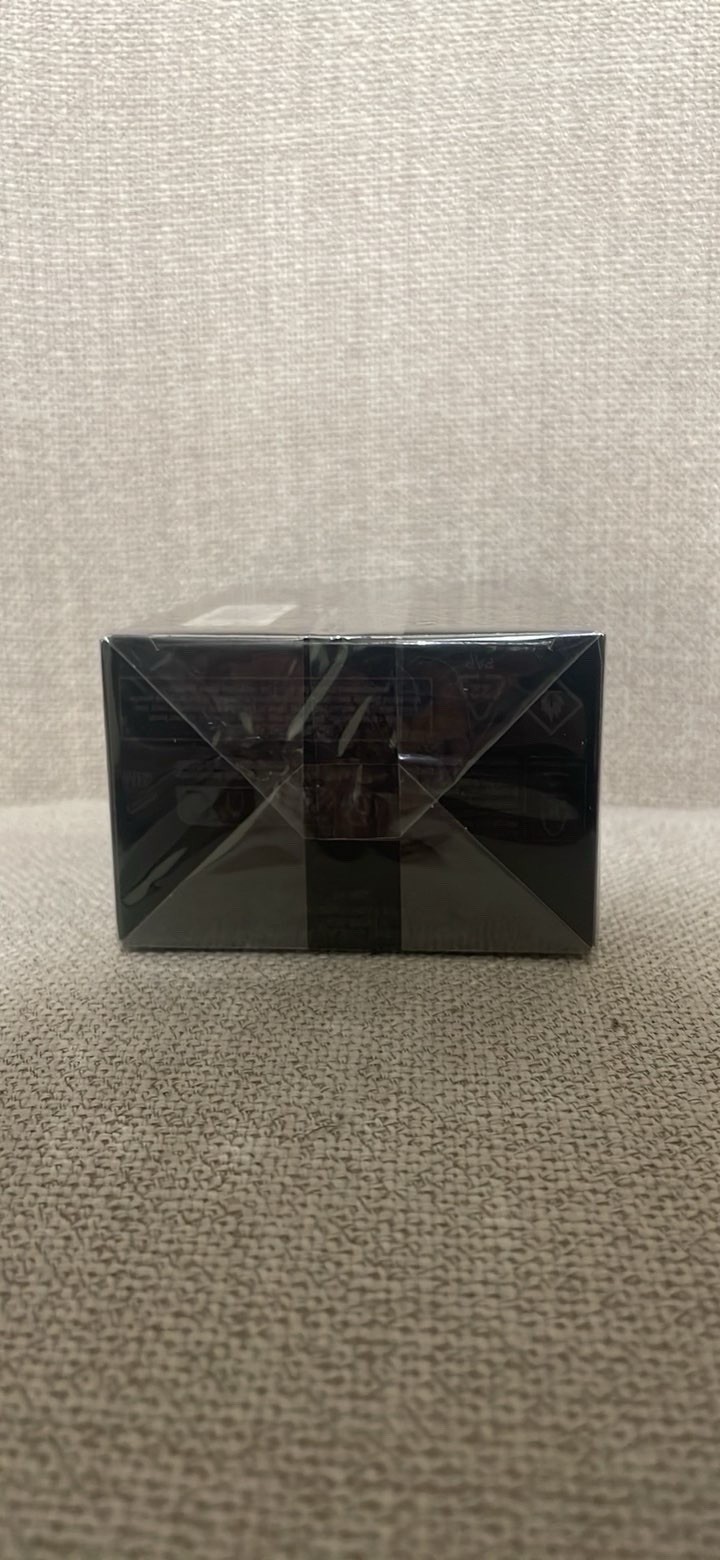 Valentino Born in Roma Intense Eau de Parfum Intense 100 ml Citrus Scent thumbnail 7