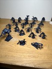 Games Workshop Space Hulk 3rd edition 18 Genestealers and 1 Broodlord OOP