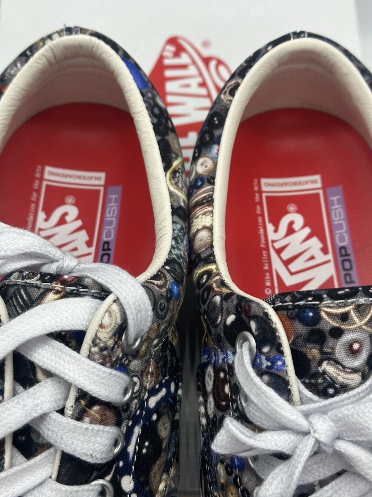 Supreme x Vans Era x Mike Kelley - Black - Size 9 - Gem