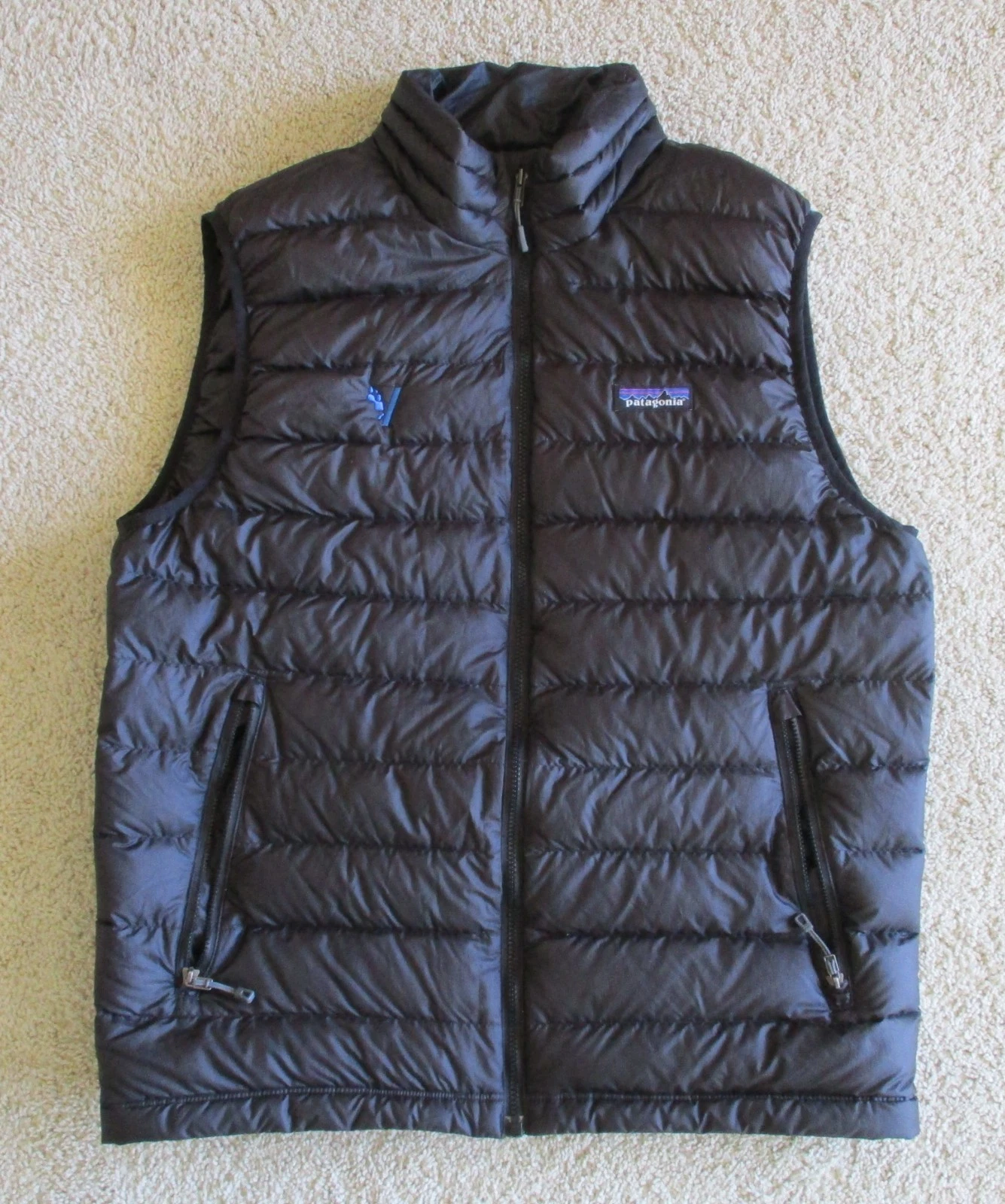 Patagonia Black Goose Down Puffer Sweater Vest (STY84622) | Men's Medium