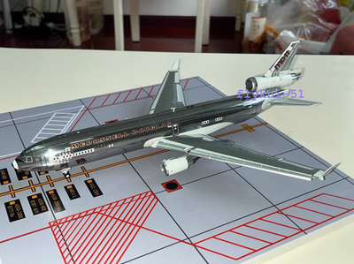 1:200 SQ Wings McDonnell Douglas MD-11 N111MD Flaps Down Diecast