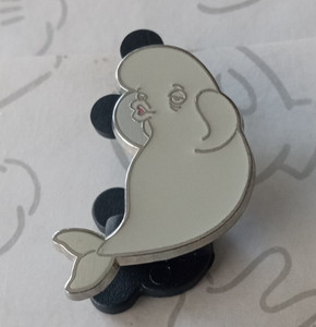 Finding Dory Bailey the Beluga Booster Nemo Disney Pin 115858