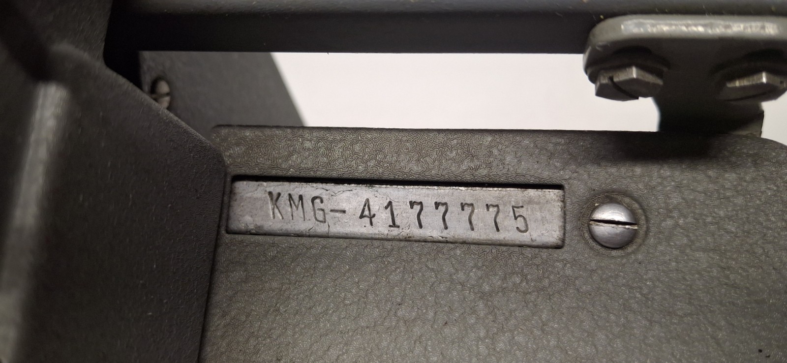 Vintage Royal Desktop Manual Typewriter KMG Model  1949 WORKS