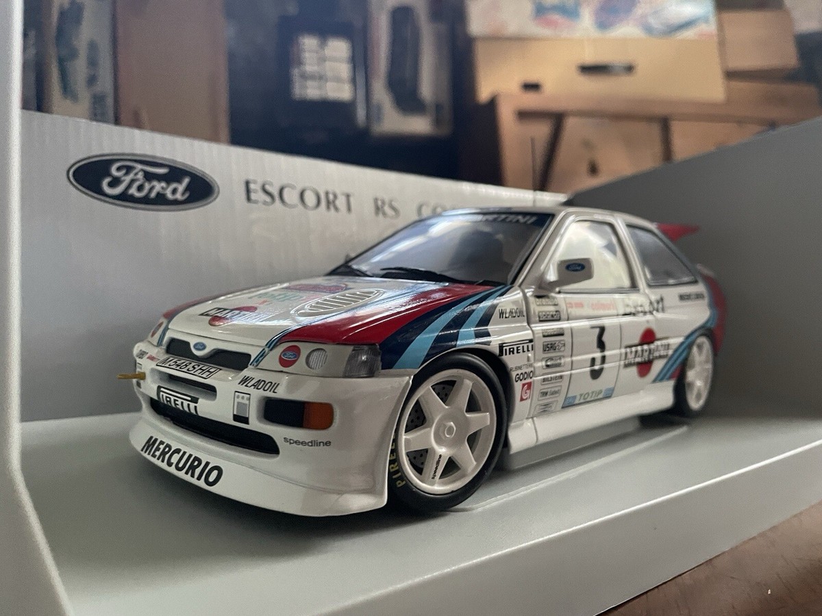 UT Models 1/18 フォード エスコート RS コスワース WRC UT models 1:18 Ford Escort RS Cosworth WRC #3 1995 Martini 1000