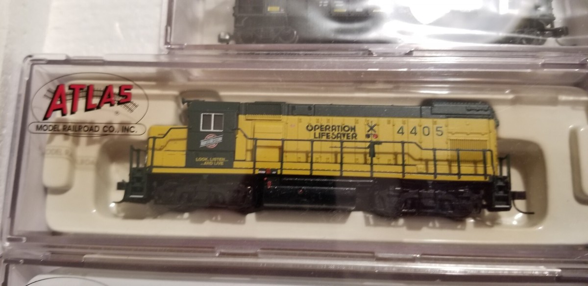 RARE: NOS Atlas N Trainman Train Set Chicago North Western Mixed