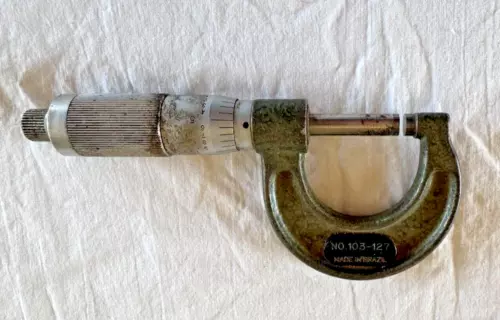 Vintage Mitutoyo No. 103-127 Micrometer 0-1" Made in Brazil .001" Turns Smoothly