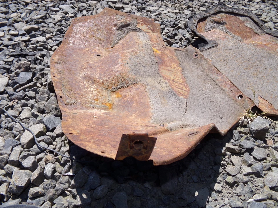 1964 Plymouth Sport Fury Headlight Splash Shields Fender Front Belvedere Savoy - Image 4 of 4