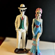 DAY OF THE DEAD  Mr. &Mrs Decor Couple   9" inches