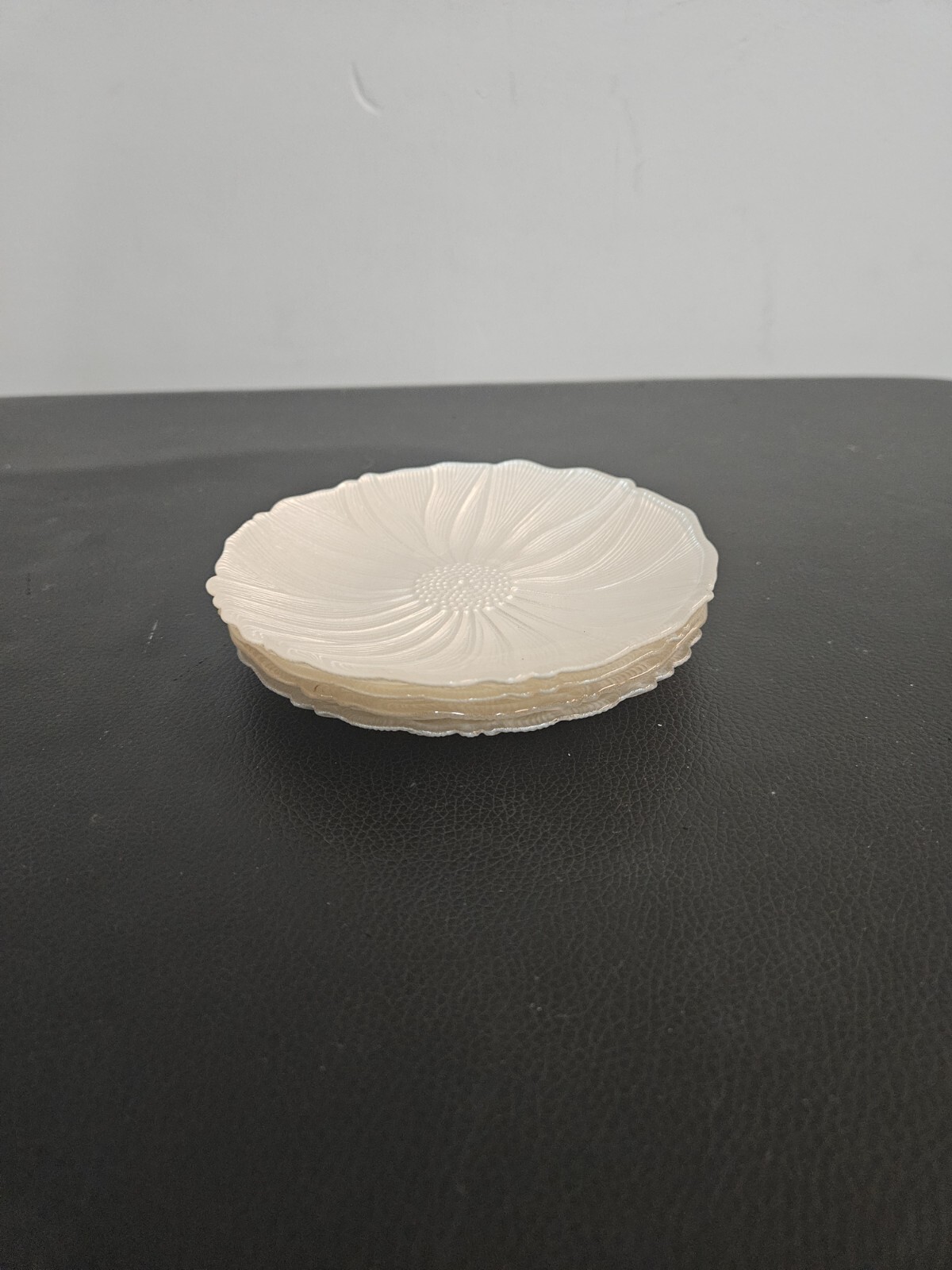 Set of 4 Frosted White Glass 5 1/2