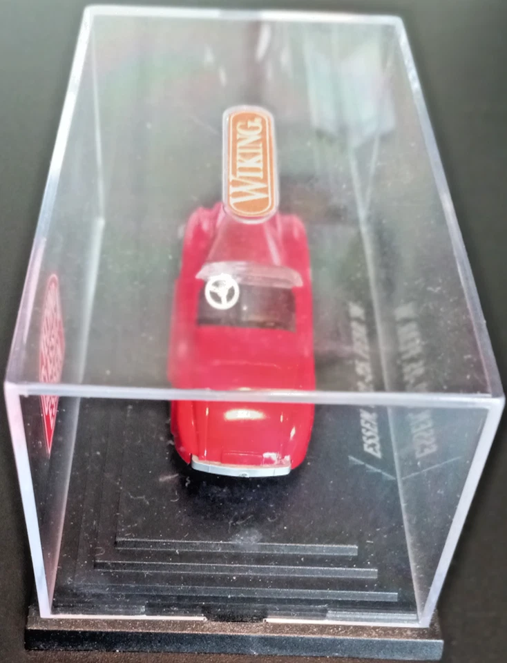 Jaguar XK120 1:87 (rojo) en Essen Techno Classica 1998. Nunca sacado de estuche. Foto 2 de 3